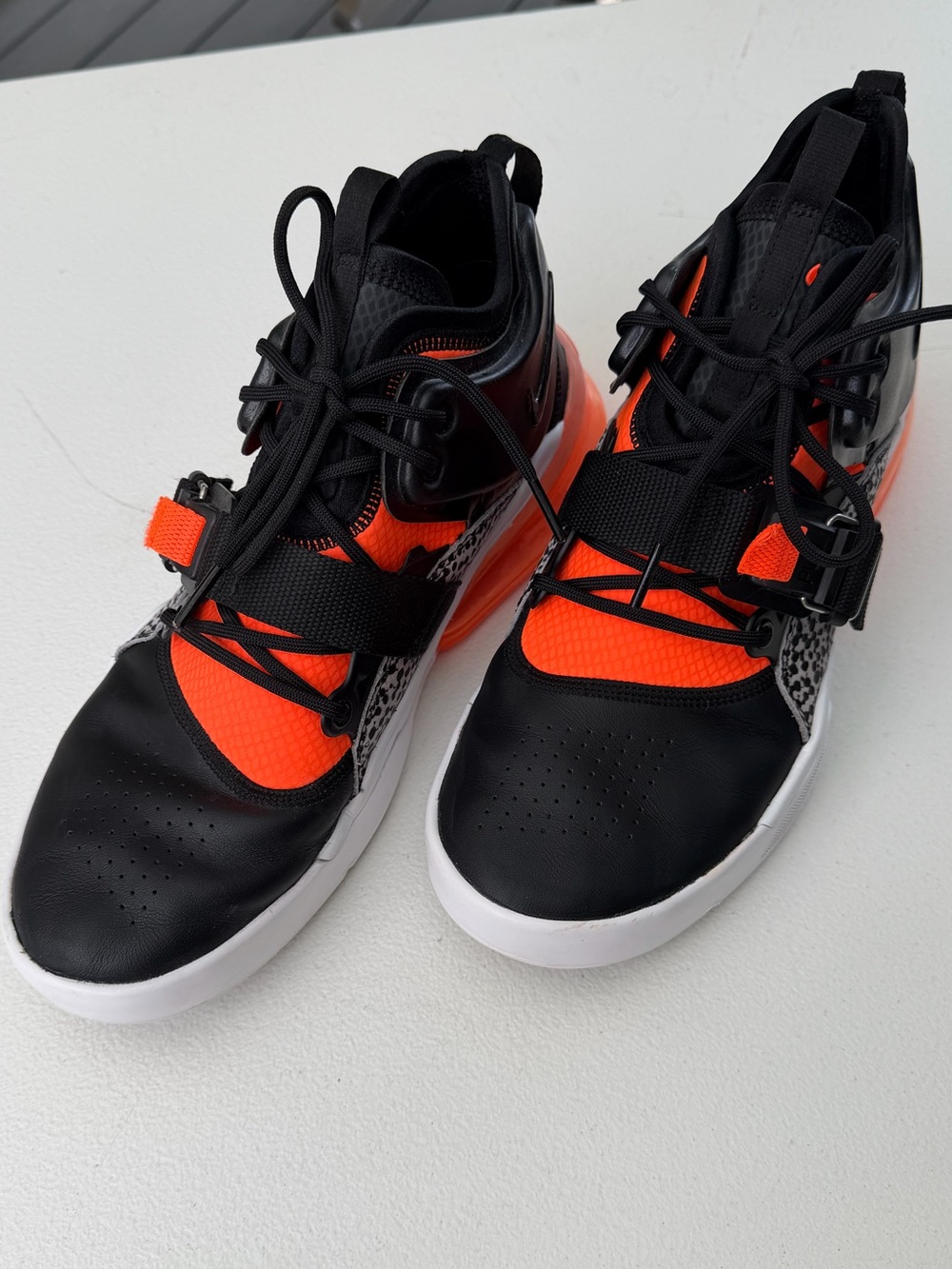 Nike Black and Orange Men's Athletic Sneakers